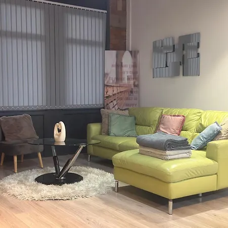New - Sleeps 4 - Parking - Centre * 브래드퍼드
